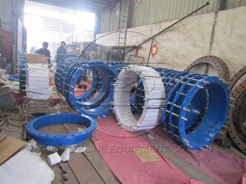 影響<a href=http://m.bc8787.com target=_blank class=infotextkey>伸縮器</a>價(jià)格的幾個(gè)因素